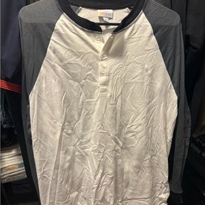 LuLaRoe Black and White Raglan Shirt